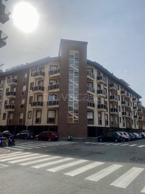Appartamento in vendita a Moncalieri via Cesare Battisti, 9