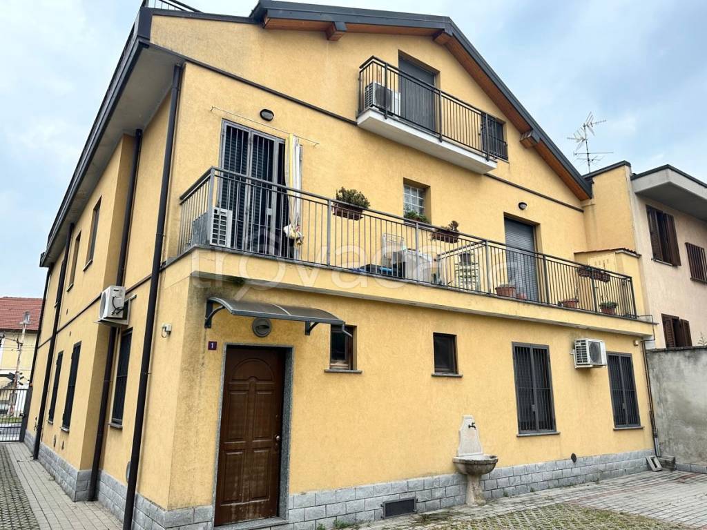 Appartamento in vendita a Paderno Dugnano via Reali, 14