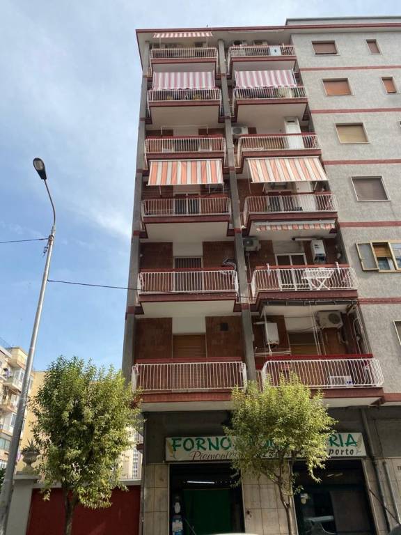 Appartamento in vendita a Taranto corso Piemonte, 77