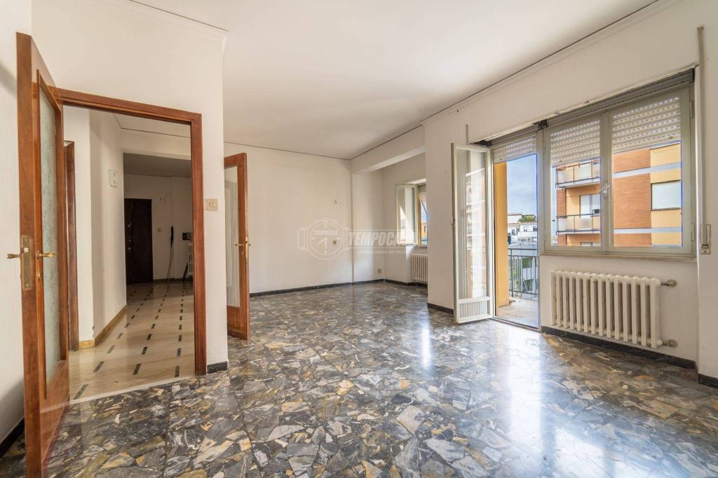 Appartamento in vendita a Viterbo via Monte Zebio