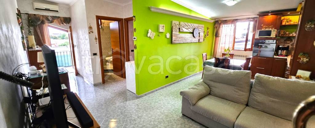 Appartamento in vendita a Guidonia Montecelio via Enrico Toti, 35
