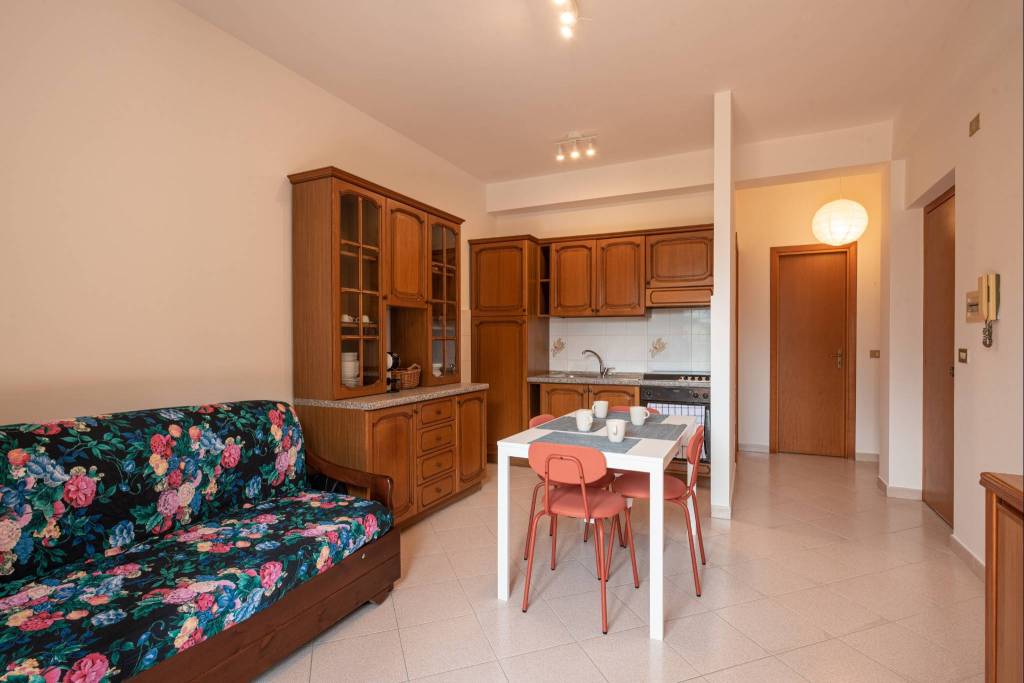 Appartamento in in affitto da privato a Piraino via Giuseppe Garibaldi, 125