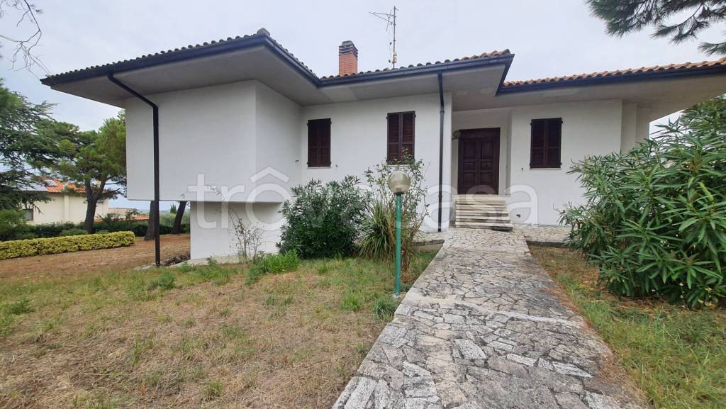 Villa in vendita a Ripatransone via Madonna di Loreto