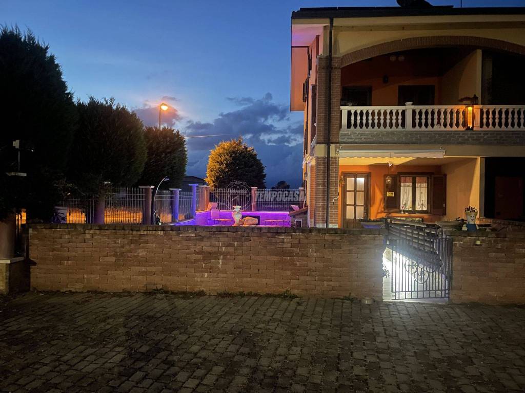 Villa a Schiera in vendita a San Giorgio Canavese cascina Goretta