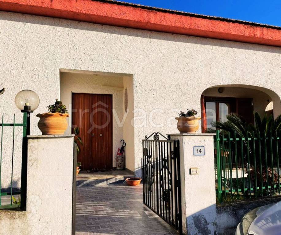 Villa Bifamiliare in vendita a Sangineto via Alcide De Gasperi