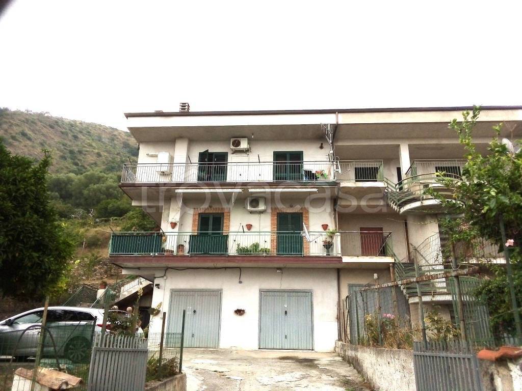 Appartamento in vendita a Pisciotta contrada Marina di Campagna, 22