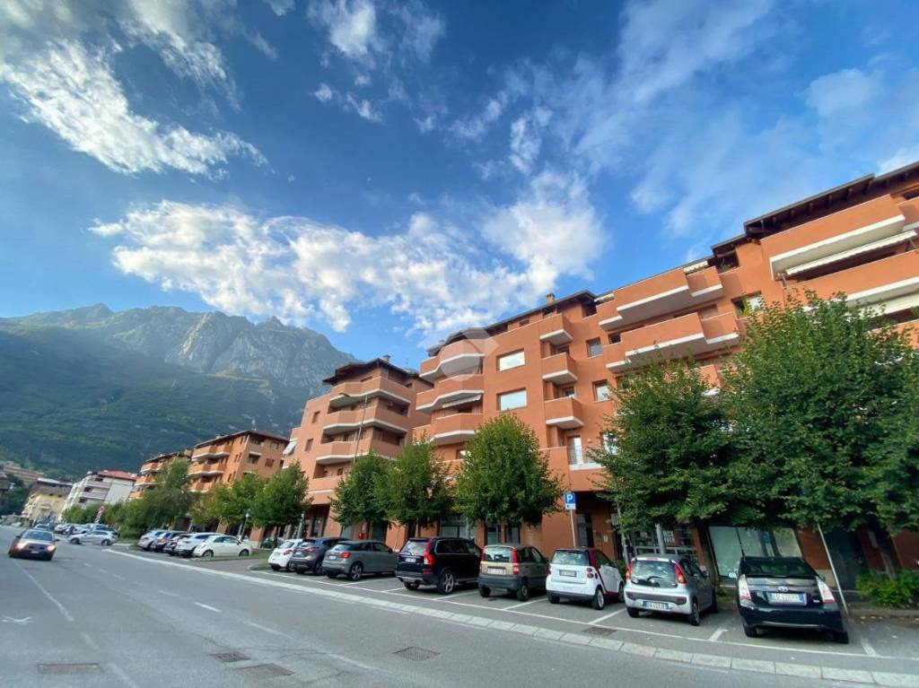 Appartamento in vendita a Darfo Boario Terme via Manifattura V. Olcese