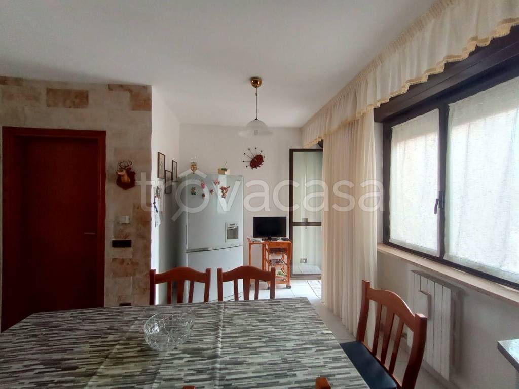 Appartamento in vendita a Taranto piazza Sandro Pertini, 15
