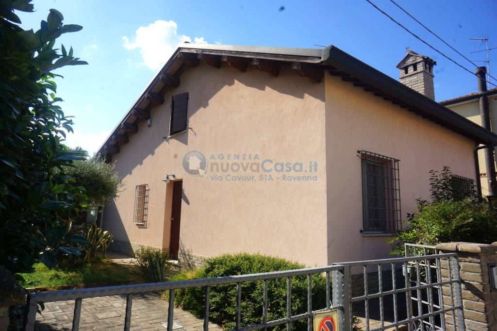 Villa in vendita a Ravenna via dell'Olmo, 6