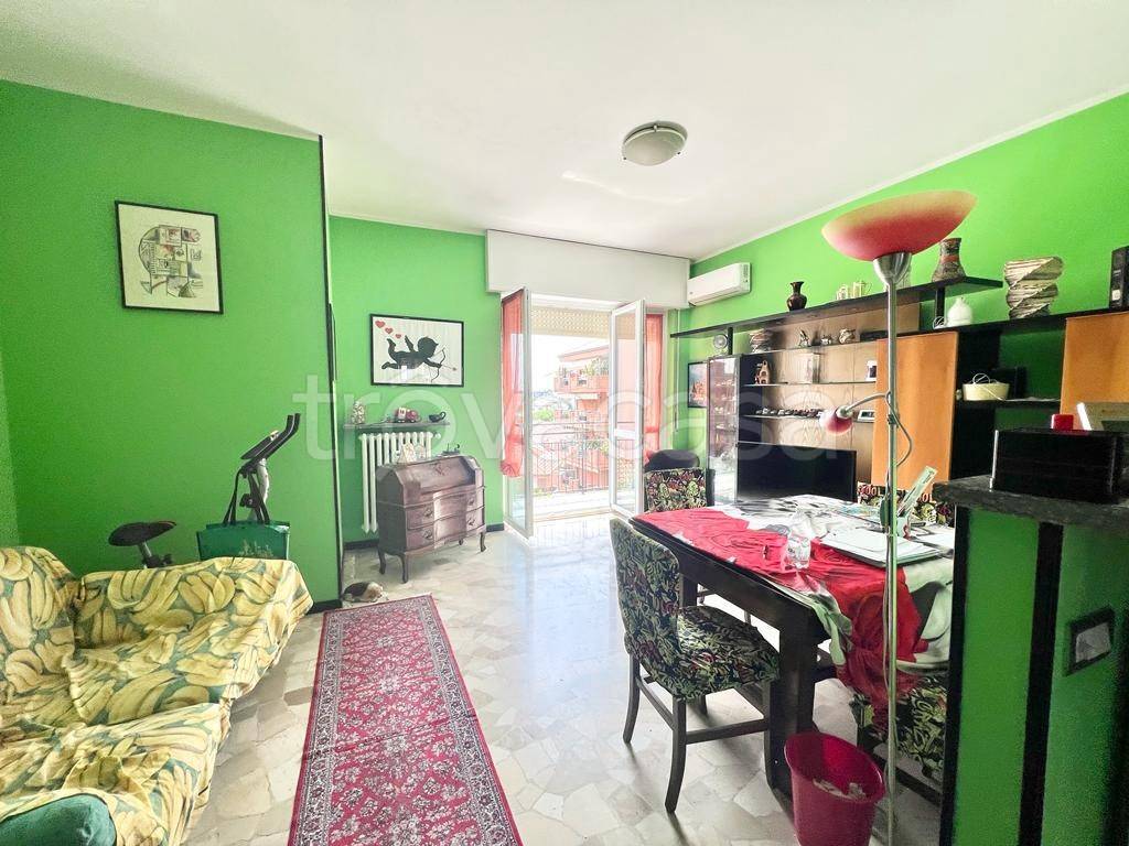 Appartamento in vendita a Novara via Gian Battista Magistrini, 2
