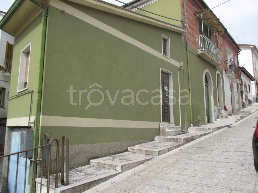 Appartamento in vendita a Pietrelcina via dell'Avvenire