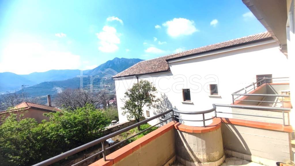 Villa a Schiera in vendita a Baronissi via Parrocchia