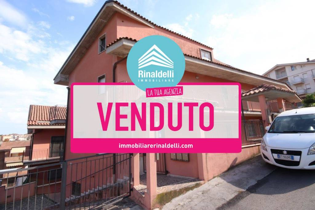 Villa a Schiera in vendita a Montegranaro via Giuseppe Di Vittorio, 7