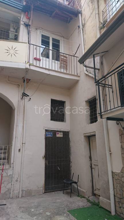 Appartamento in vendita ad Acerra via Giuseppe Del Pennino, 44
