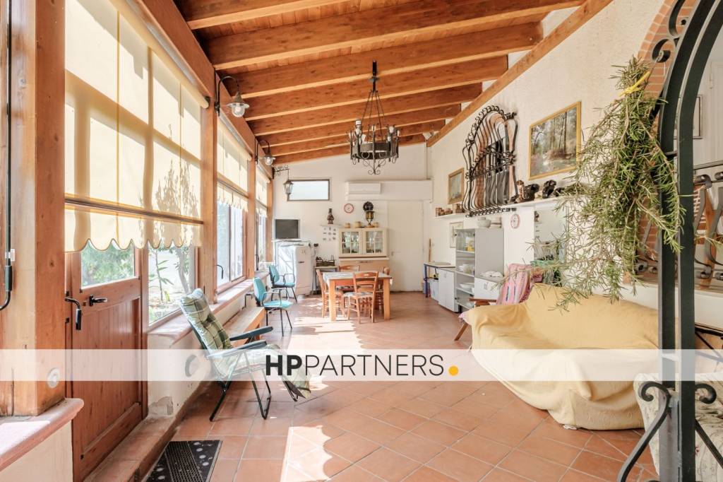 Villa in vendita a Monte Sant'Angelo contrada Tre Mariti