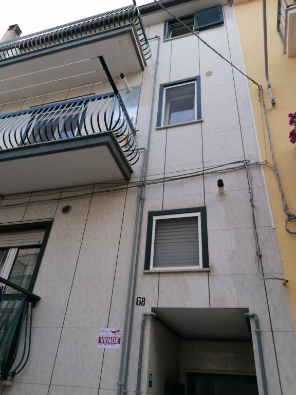 Appartamento in vendita a San Giovanni Rotondo via Licio Quinzio Cincinnato