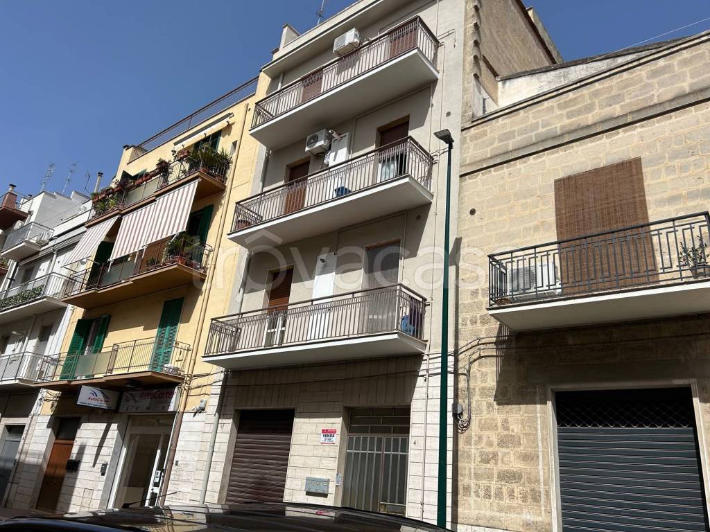 Appartamento in vendita a Gravina in Puglia via Federico Meninni, 43