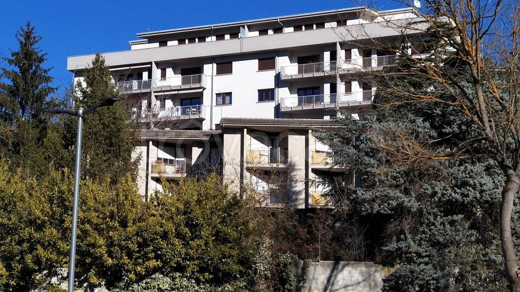 Appartamento in in vendita da privato a L'Aquila via Gennaro Finamore, 4