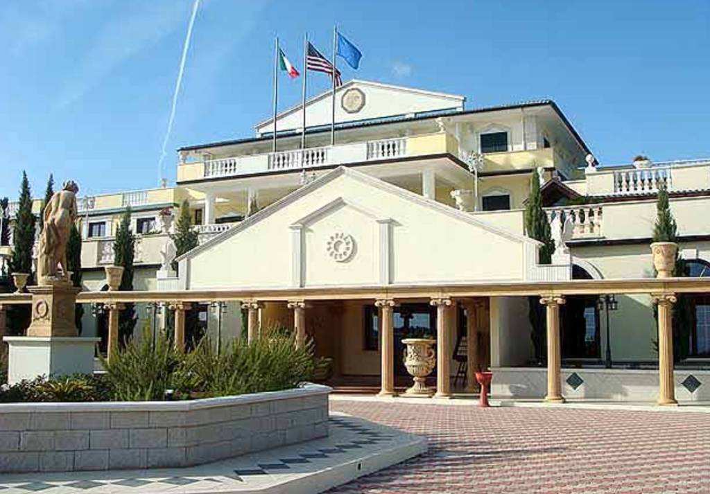 Villa Bifamiliare in in vendita da privato a Itri contrada Campanaro, 29