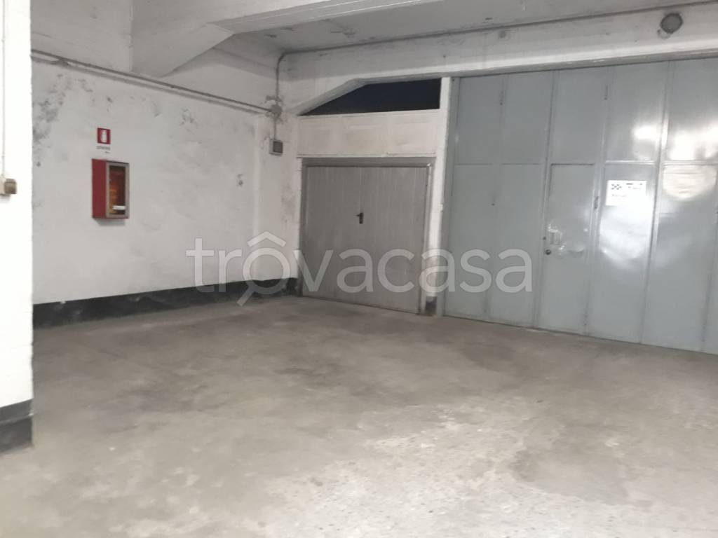 Garage in vendita a Rivoli via Cervino, 33