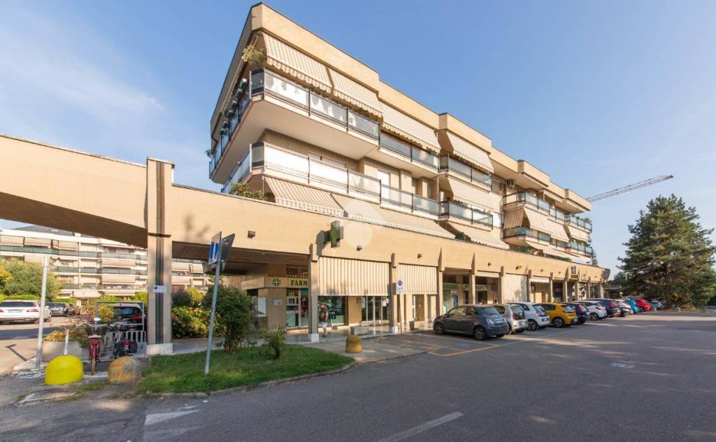 Appartamento in vendita ad Arese viale Luigi Einaudi, 57