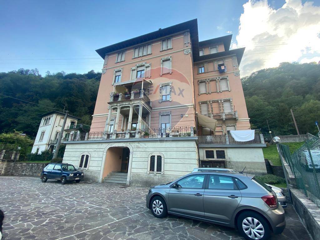 Appartamento in vendita a San Giovanni Bianco via Boselli, 38