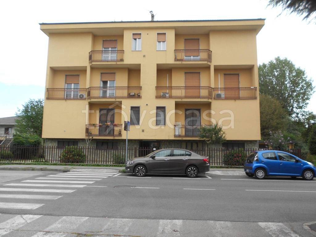 Appartamento in vendita a Pantigliate viale Giuseppe Di Vittorio, 21