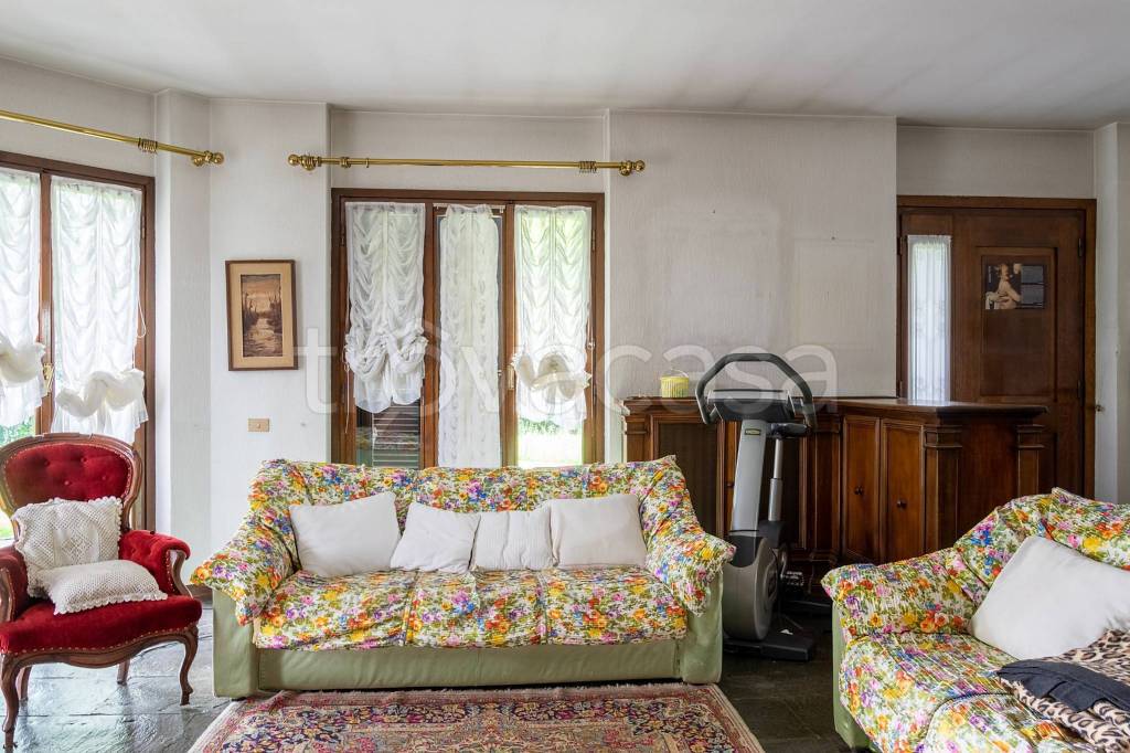 Villa Bifamiliare in vendita a Capriate San Gervasio via Bustigatti, 27