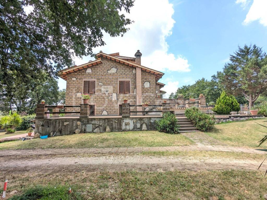 Villa a Schiera in vendita a Fabrica di Roma