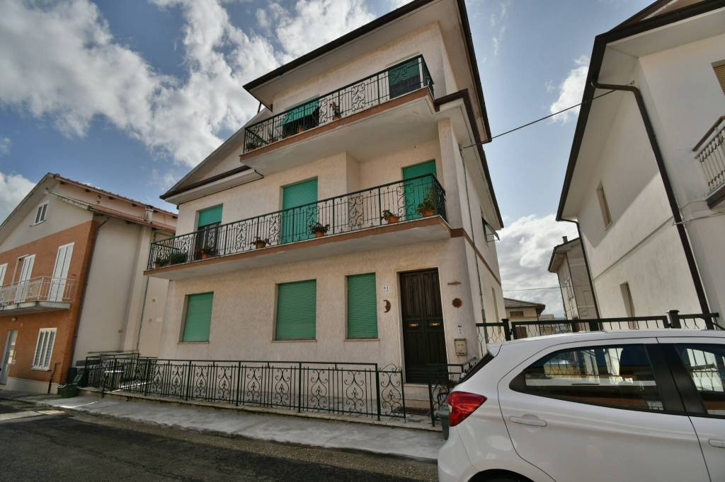 Appartamento in vendita a Sant'Elpidio a Mare via Piero Gobetti