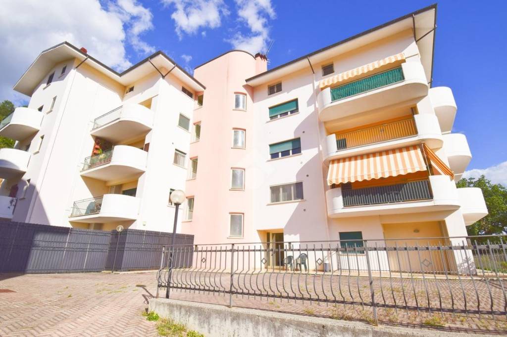 Appartamento in vendita a L'Aquila via Nazareno Strampelli, 3