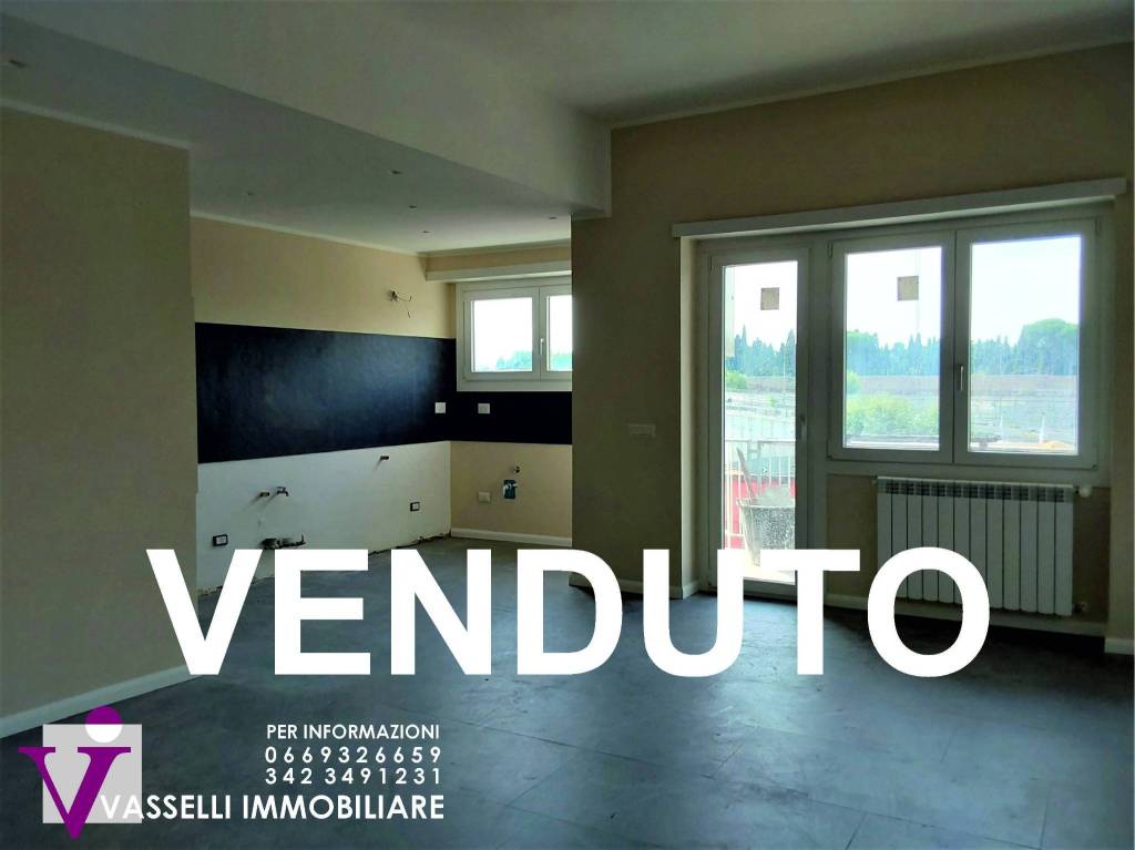 Appartamento in vendita a Roma via Luigi Vittorio Bertarelli, 31