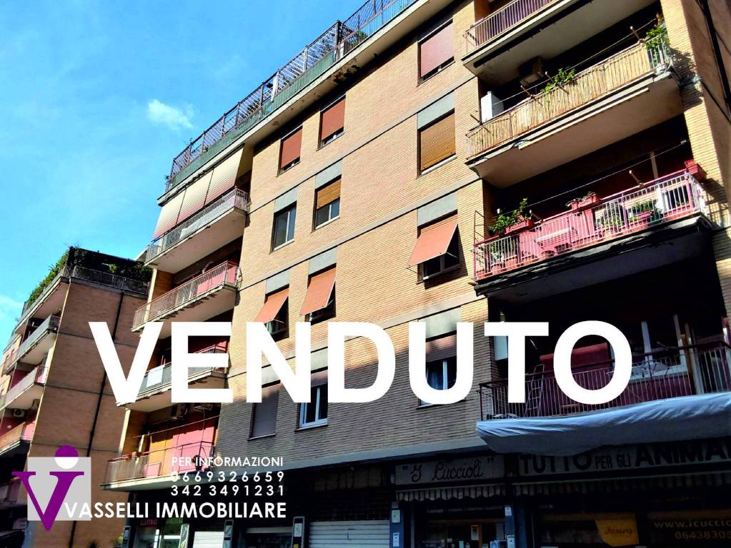 Appartamento in vendita a Roma via Giuseppe Donati, 115