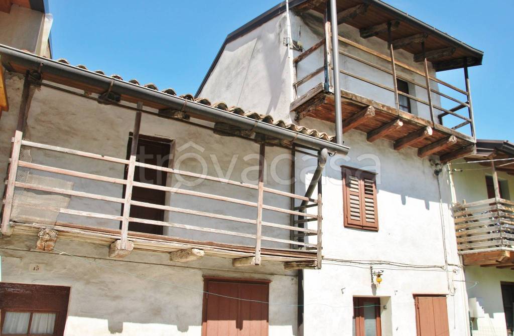 Villa a Schiera in vendita a Cormons via Piave, 15