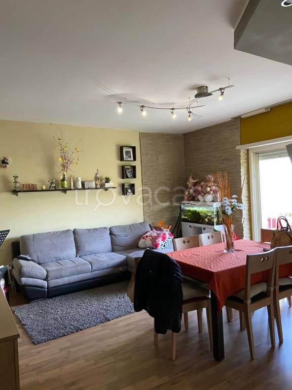Appartamento in in vendita da privato a Maenza via Circonvallazione, 81