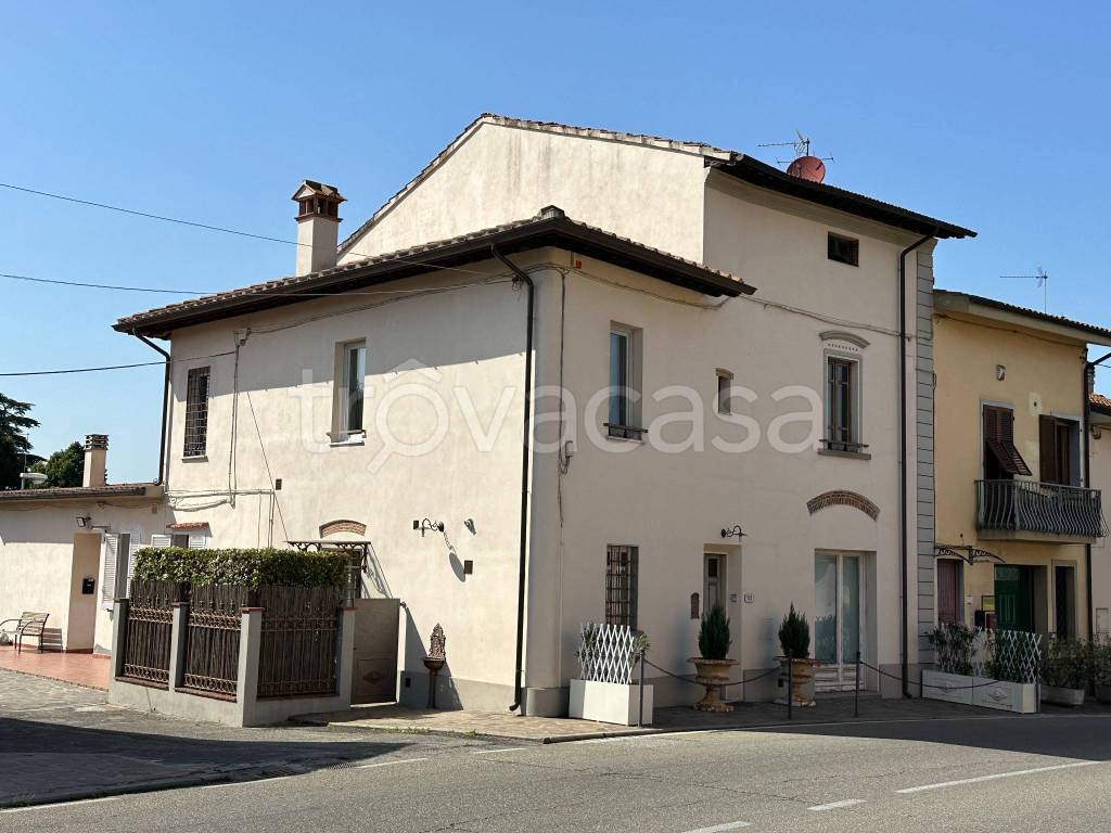 Casa Indipendente in vendita a Santa Croce sull'Arno via Livornese, 151