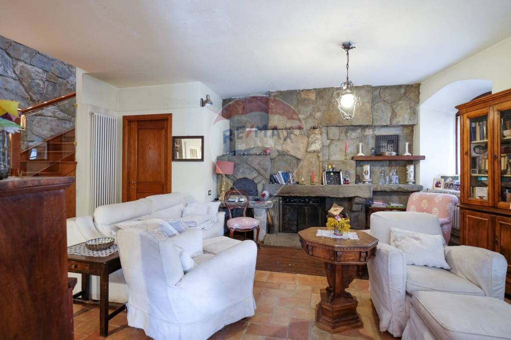 Casa Indipendente in vendita a Mapello via Palestro, 7