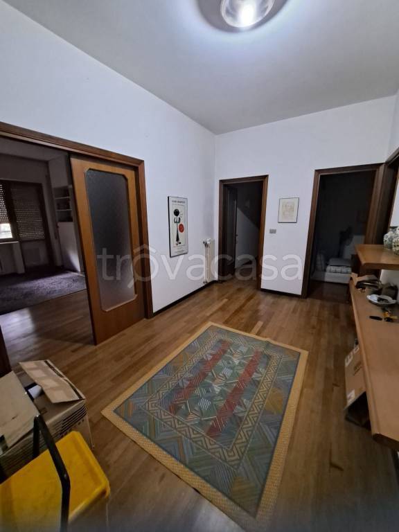 Appartamento in affitto a Pescara via di Villa Basile, 4