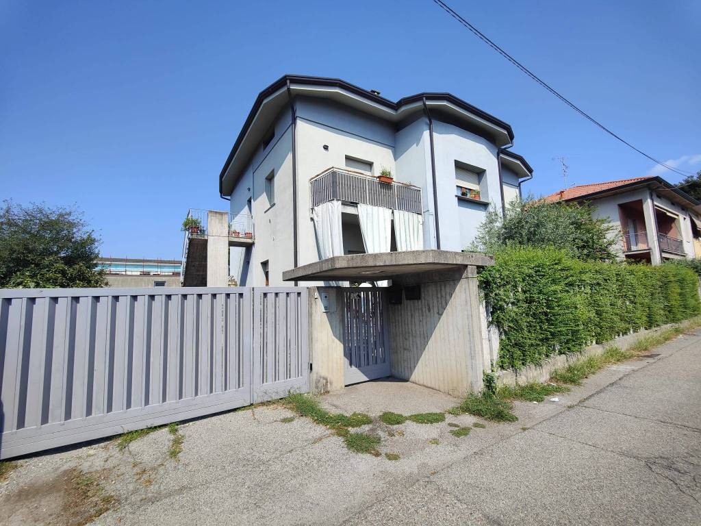 Appartamento in vendita a Seveso via Cascina Rossa, 6