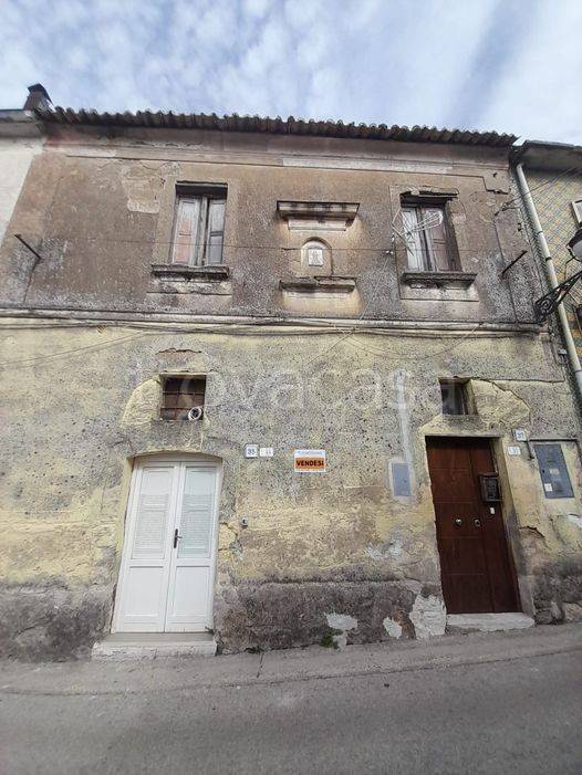 Casa Indipendente in vendita ad Airola via Bagnara