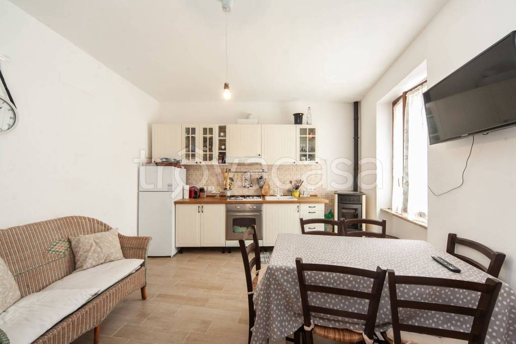Appartamento in vendita a Moniga del Garda via Volto, 6