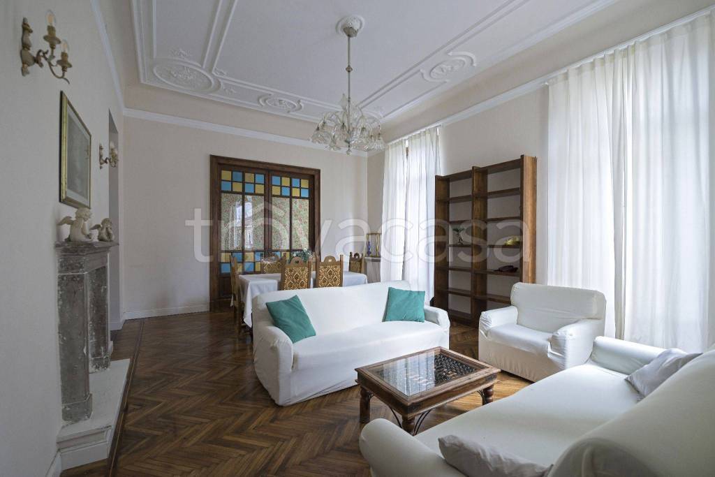 Appartamento in in affitto da privato a Milano via Bassano del Grappa, 17