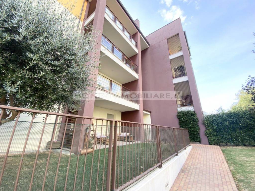 Appartamento in vendita a Salsomaggiore Terme via Salvo d'Acquisto, 11