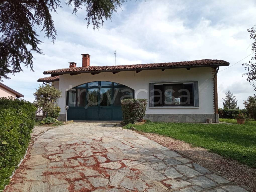 Villa in vendita a Cellarengo via Luigi Einaudi, 19