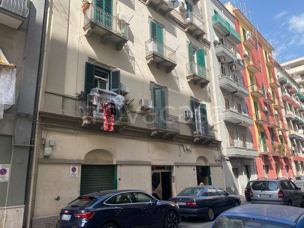 Appartamento in vendita a Taranto via Giovanni Giovine, 36