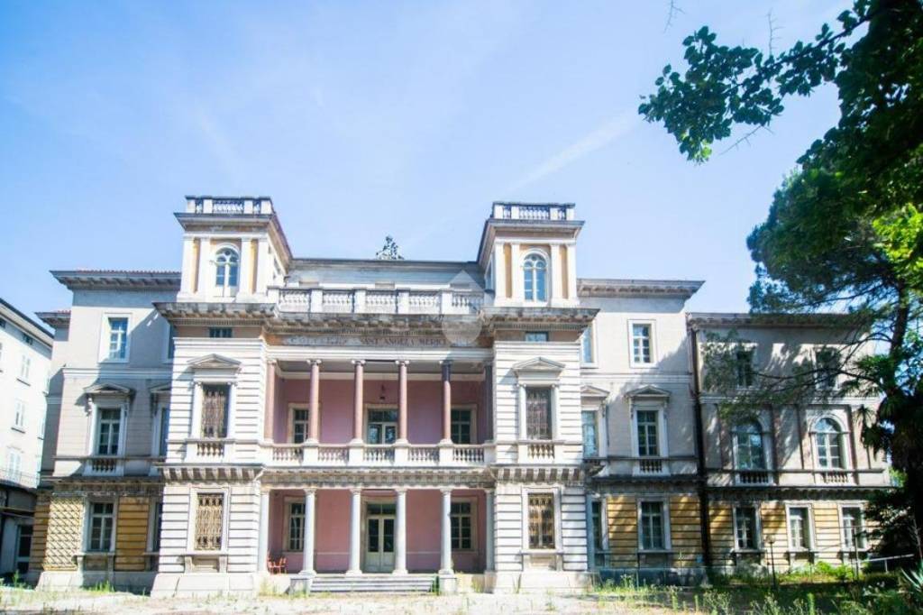 Villa in vendita a Gorizia via del Monte Santo, 15