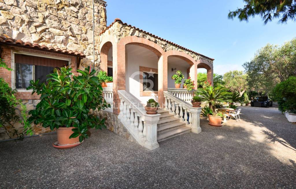 Villa in vendita a Nardò via Gioacchino Toma