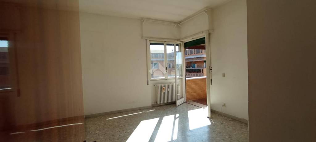 Appartamento in vendita a Roma via federico nansen, 56