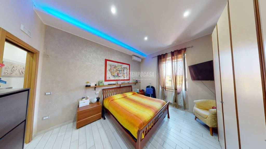 Appartamento in vendita a Pomigliano d'Arco via Medaglie d'Oro, 47