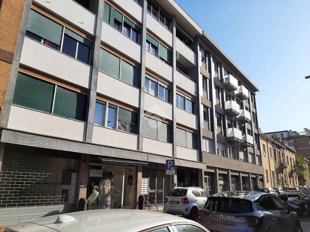 Appartamento in vendita a Pesaro viale Giuseppe Verdi, 40